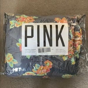 PINK Full/Queen Comforter